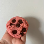 Load image into Gallery viewer, Strawberry chocolate chip cookies 🍓- 5 pack
